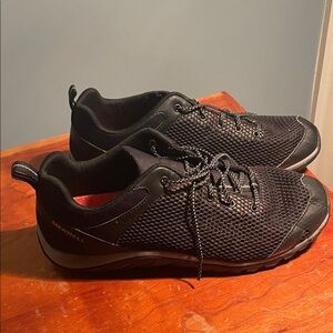 Merrell Men's Black Mesh Athletic Shoes size 9